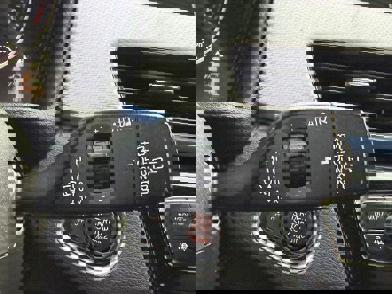 Image BMW 楲⁥ㅘ⠠㑆⤸㈨㄰ⴵ⤾ 25 d 2.0 231 M Sport xDrive Full leds TO GPS Caméra HUD Sièges cuir élec chauff à mémoires Régul Cli